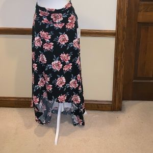 Floral Hi/Low Olivia Skirt from Lularoe
